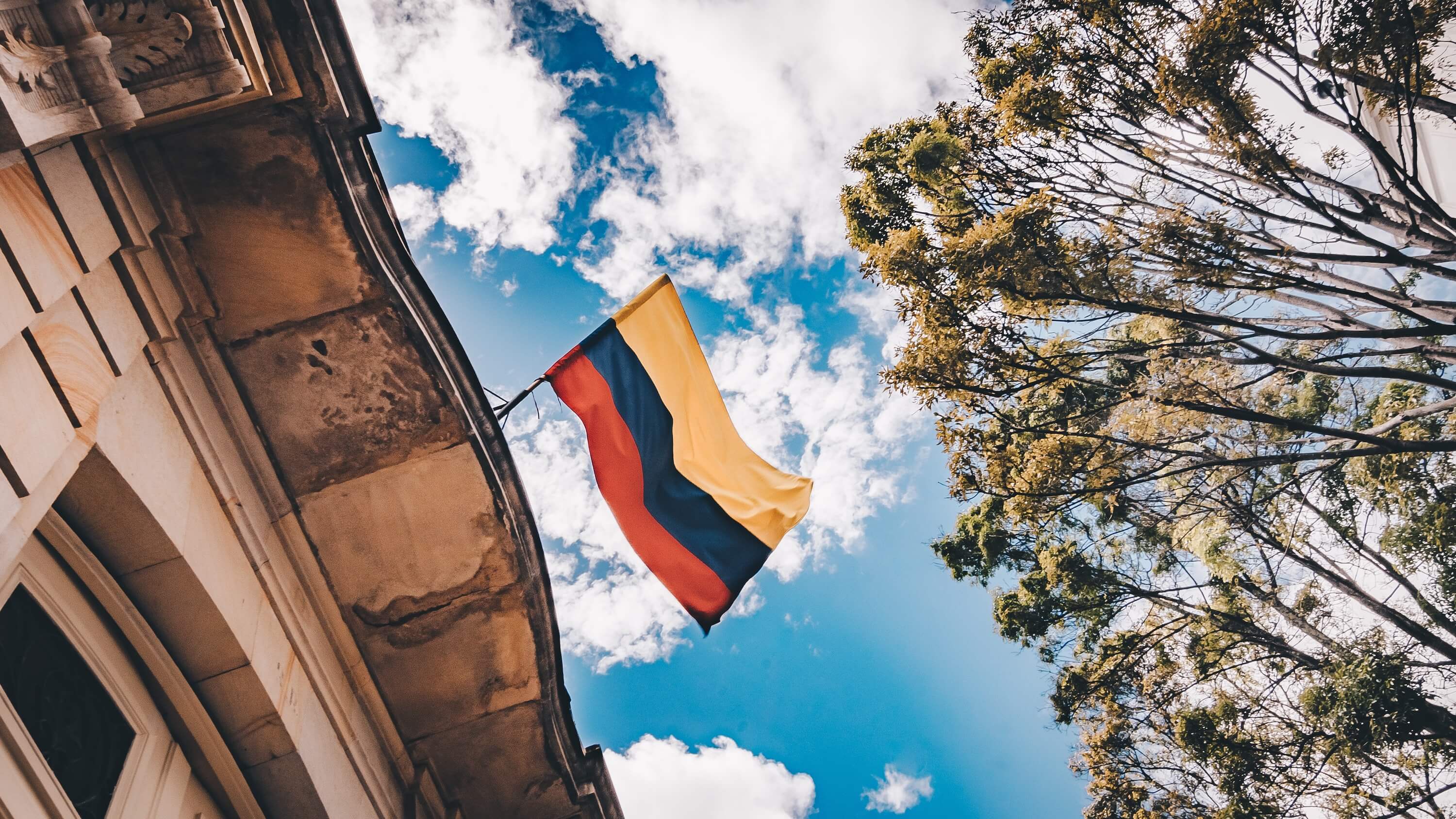 Cómo Registrarse como Empresario Individual (autoempleado) en Colombia