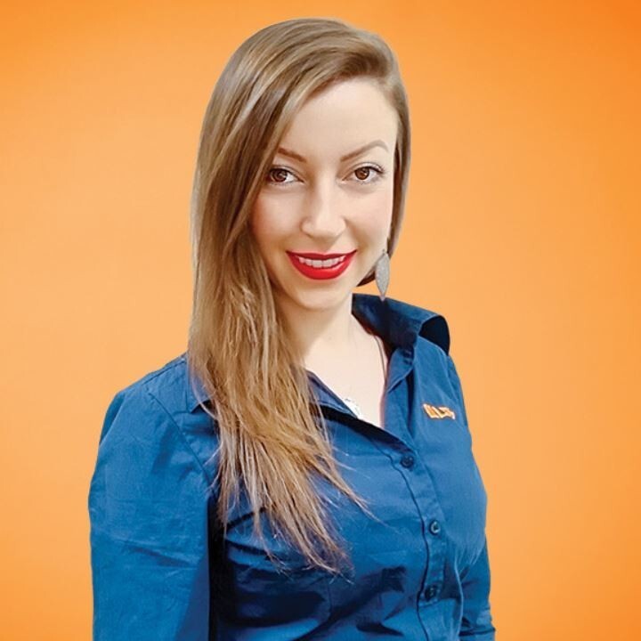 Steph headshot